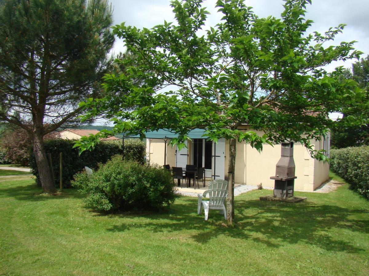 הוילה Salviac Le Hameau Des Cardenals מראה חיצוני תמונה